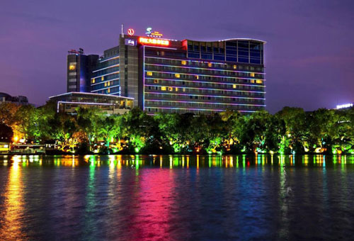 桂林漓江大瀑布饭店Lijiang Waterfall Hotel agoda