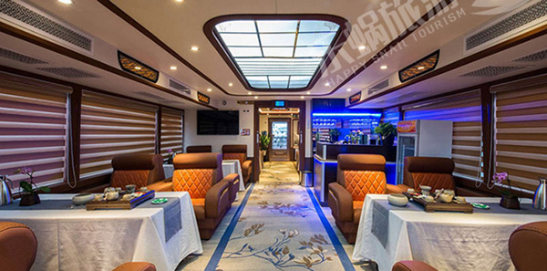 豪华桂林阳朔、漓江、梯田、四星游船四晚五日【包车游】